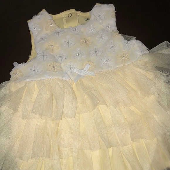 Yellow Dress - Picture 2 of 5